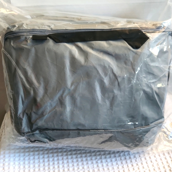 ICarCover 18 Layer Premium Sedan Car Cover - Picture 3 of 5